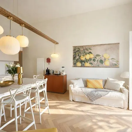 Apartment Terrasse D'azur - Sea View - Parking - Near Monaco - Private Park - Grand Prix Monaco