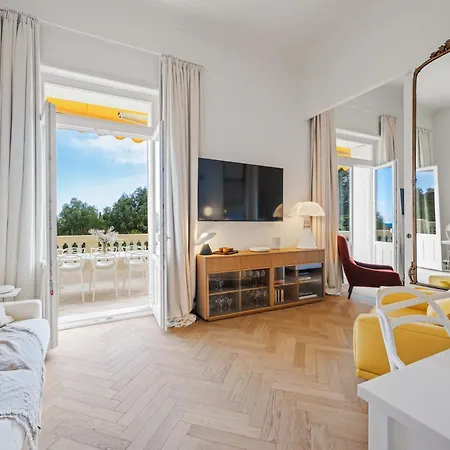 Apartment Terrasse D'azur - Sea View - Parking - Near Monaco - Private Park - Grand Prix Monaco *